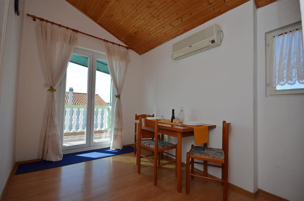 Apartments Nada Vodice Eksteriør bilde