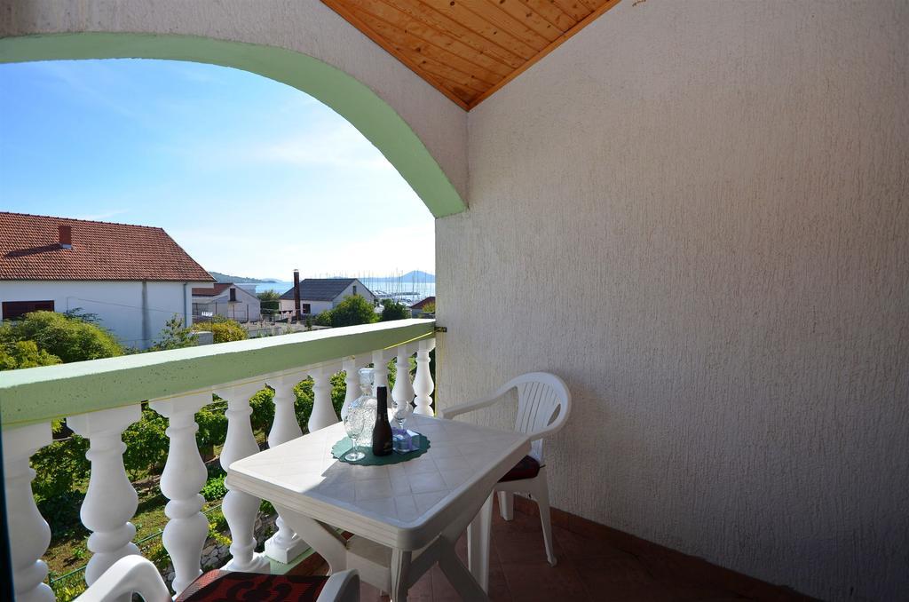 Apartments Nada Vodice Eksteriør bilde
