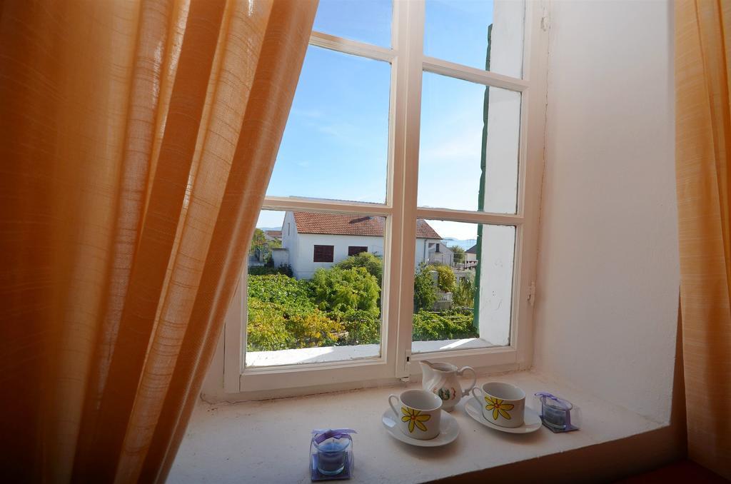 Apartments Nada Vodice Eksteriør bilde