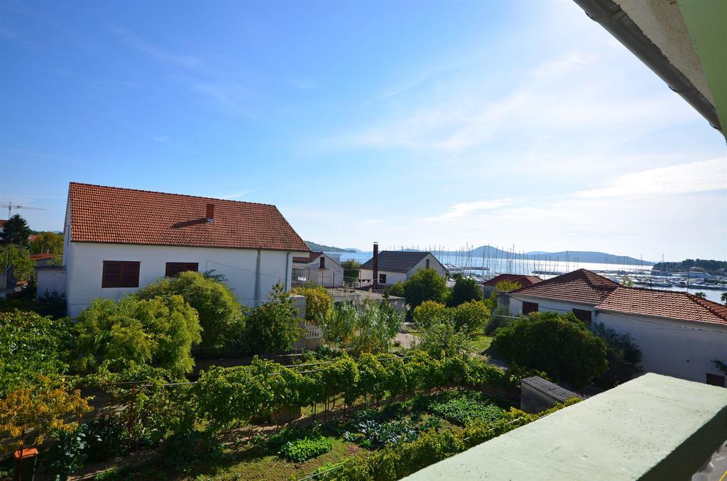 Apartments Nada Vodice Eksteriør bilde